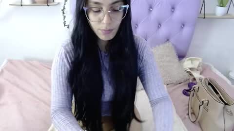 Freyja online show from October 2025 09:34:02 PM