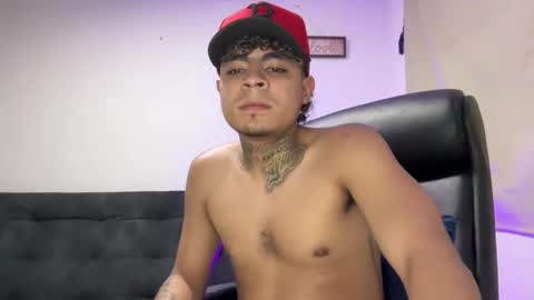 freyva_ online show from February 2026 02:48:01 PM