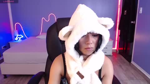 frida_lassi_ online show from February 2025 03:35:01 PM