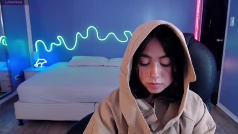 frida_lassi_ online show from February 2025 03:05:02 PM