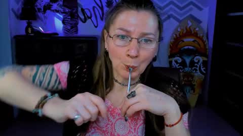 Frida Tander online show from February 2025 09:04:02 AM