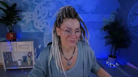 Frida Tander online show from April 2026 05:10:01 AM