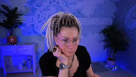 Snapshot of fridatander chatting on April 2026 05:23:01 AM Frida Tander online show from April 2026 05:23:01 AM