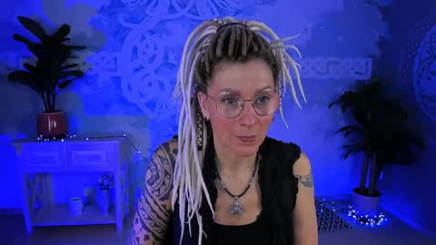 Snapshot of fridatander chatting on May 2026 05:23:01 AM Frida Tander online show from May 2026 05:23:01 AM
