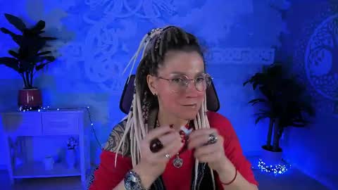 Snapshot of fridatander chatting on May 2026 05:15:02 AM Frida Tander online show from May 2026 05:15:02 AM