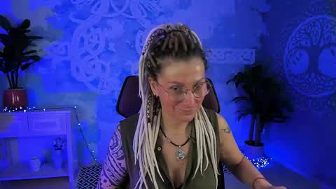 Snapshot of fridatander chatting on May 2026 05:16:01 AM Frida Tander online show from May 2026 05:16:01 AM