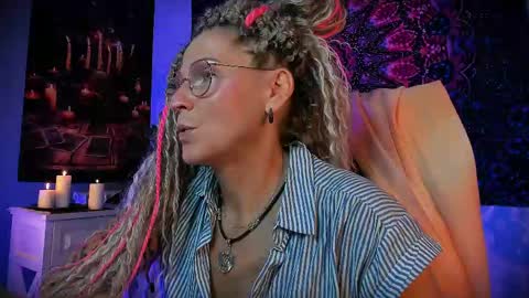 Snapshot of fridatander chatting on June 2026 05:19:02 AM Frida Tander online show from June 2026 05:19:02 AM