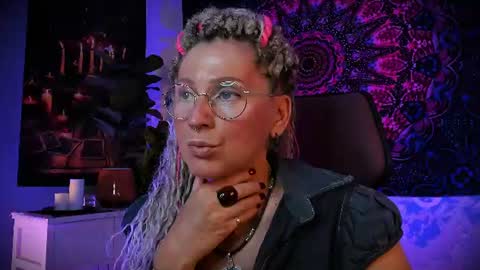 Snapshot of fridatander chatting on June 2026 05:49:01 AM Frida Tander online show from June 2026 05:49:01 AM