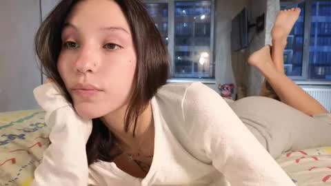Snapshot of friend_foryou chatting on February 2025 03:30:01 PM Lina online show from February 2025 03:30:01 PM