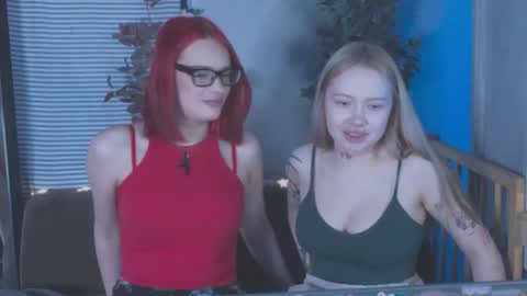 friend_zone_ online show from January 2026 01:38:01 PM