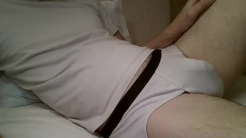 friendly_frank_18 online show from November 2025 04:51:01 PM