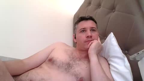 Snapshot of frikits chatting on June 2026 10:21:02 AM Francois online show from June 2026 10:21:02 AM