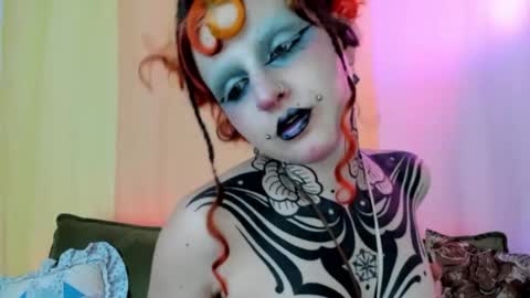 Snapshot of friskyflowers chatting on April 2026 01:14:02 AM cherry online show from April 2026 01:14:02 AM