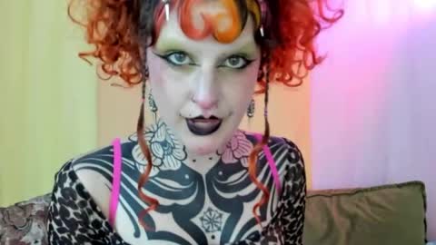Snapshot of friskyflowers chatting on May 2026 01:13:02 AM cherry online show from May 2026 01:13:02 AM