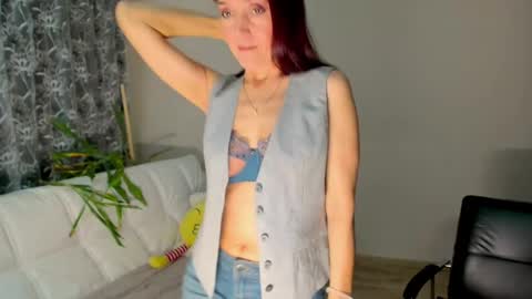 Snapshot of fritha chatting on December 2024 07:49:02 PM Next stream November 29 2024 online show from December 2024 07:49:02 PM