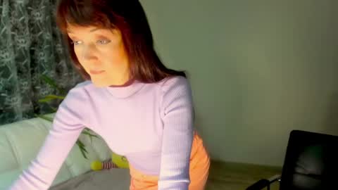Snapshot of fritha chatting on January 2025 06:41:02 PM Next stream November 29 2024 online show from January 2025 06:41:02 PM