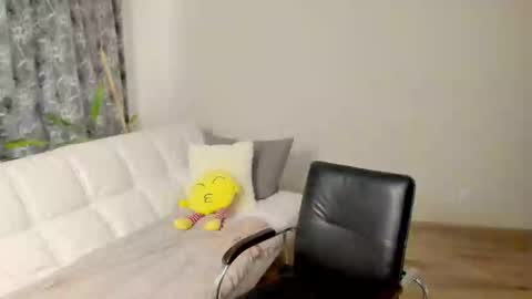 Snapshot of fritha chatting on February 2025 05:19:02 AM Next stream November 29 2024 online show from February 2025 05:19:02 AM