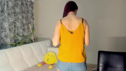 Snapshot of fritha chatting on February 2025 11:30:01 PM Next stream November 29 2024 online show from February 2025 11:30:01 PM