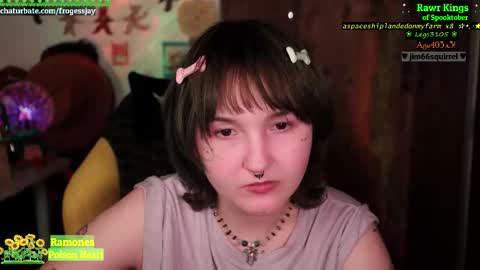 Snapshot of frogessjay chatting on October 2025 08:18:01 PM Jaywise Frogfoot online show from October 2025 08:18:01 PM