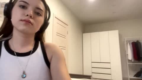 Emily online show from September 2025 02:17:01 PM