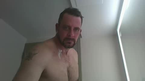 frostydhoman1221 online show from March 2025 07:41:01 AM