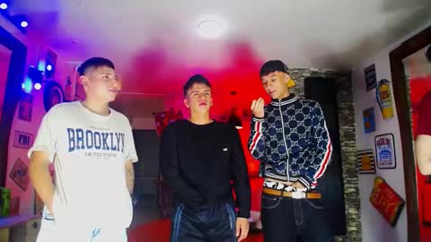 THOMAS AND DAMIAND online show from January 2025 07:05:01 PM
