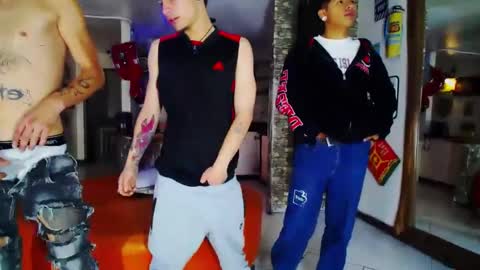 THOMAS AND DAMIAND online show from January 2025 08:11:02 PM