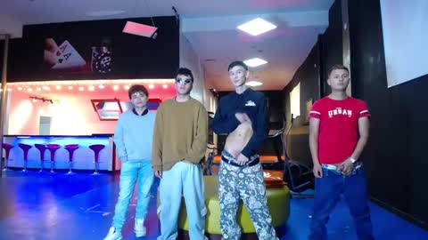 THOMAS AND DAMIAND online show from February 2025 06:43:02 PM