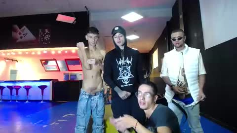 THOMAS AND DAMIAND online show from February 2025 06:42:02 PM