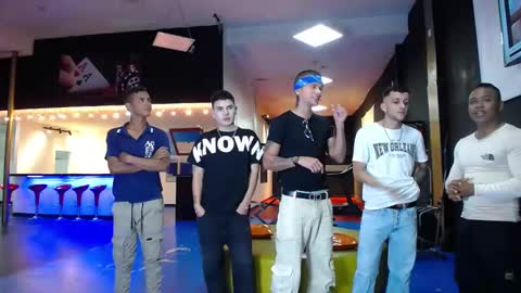 THOMAS AND DAMIAND online show from March 2025 06:37:01 PM