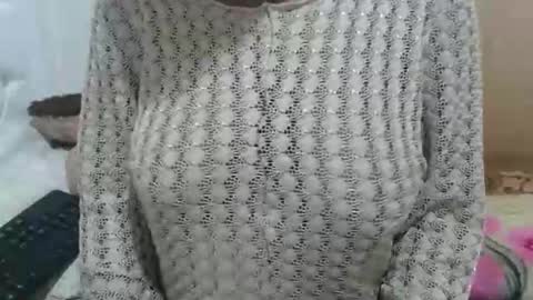 fruity28 online show from October 2025 09:28:01 AM