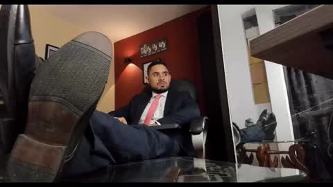 SERGIO THE SEX LAWYER online show from November 2025 02:20:01 AM