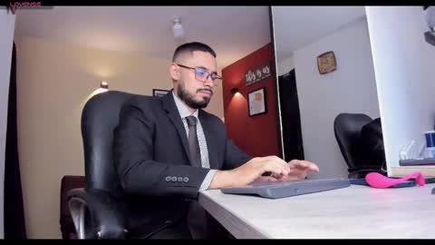 SERGIO THE SEX LAWYER online show from February 2026 03:40:01 AM
