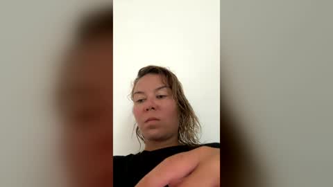 Snapshot of fuckhard4you chatting on August 2026 04:33:01 AM La online show from August 2026 04:33:01 AM