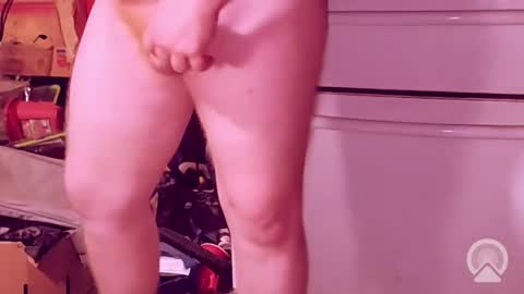 Aaron kenedy online show from November 2025 04:23:01 AM