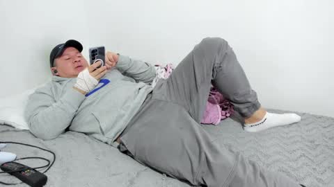 Fuckdirtymen online show from March 2026 07:04:02 PM