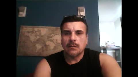 fuego1ento22 online show from February 2025 07:36:01 PM