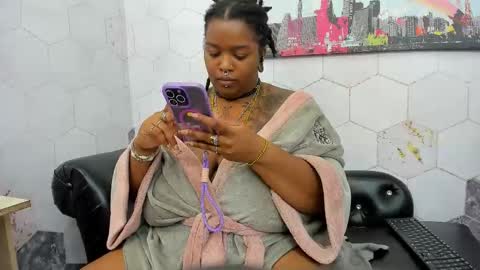 Anna Fuentes  online show from September 2025 11:43:01 AM