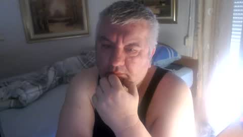 fukingcrazy online show from April 2026 06:17:02 AM