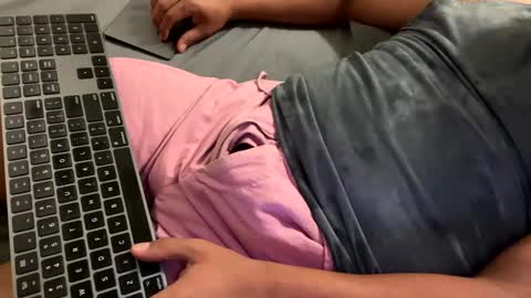 fuklicious online show from March 2025 12:29:02 AM