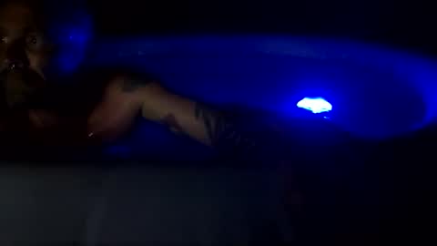 fukmelivenow online show from October 2025 12:09:01 PM