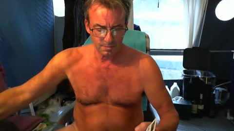 fuldaflyst4 online show from September 2025 04:41:02 PM