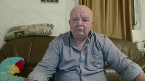 fullballs6 online show from December 2025 03:02:02 AM