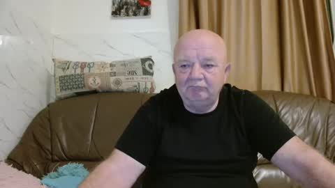 fullballs6 online show from May 2026 01:21:01 AM