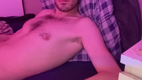 fundude1993 online show from April 2026 06:46:01 PM