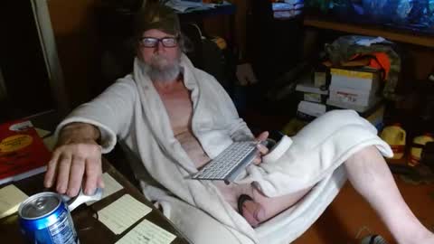 Snapshot of funmike2000 chatting on January 2025 02:30:02 AM mike online show from January 2025 02:30:02 AM