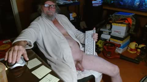 Snapshot of funmike2000 chatting on January 2025 12:58:01 PM mike online show from January 2025 12:58:01 PM