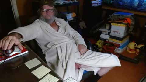 Snapshot of funmike2000 chatting on January 2025 10:53:02 AM mike online show from January 2025 10:53:02 AM