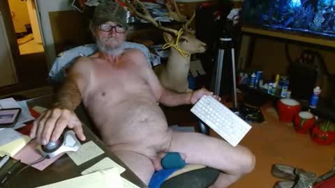 Snapshot of funmike2000 chatting on November 2025 02:14:01 AM mike online show from November 2025 02:14:01 AM