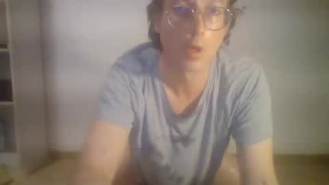 Snapshot of funneltunnel chatting on November 2025 04:05:01 PM funneltunnel online show from November 2025 04:05:01 PM